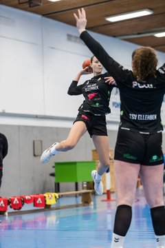 Bild 121 - wCJ TSV Ellerbek - AMTV Hamburg 2 : Ergebnis: 25:20